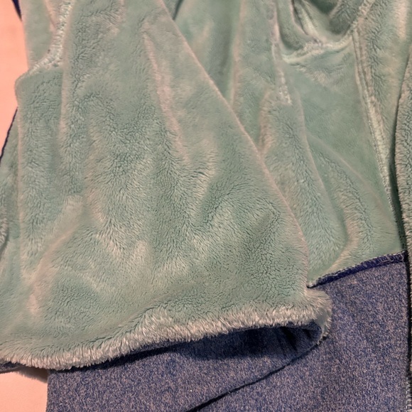 Ivivva soft lined jacket size 8- huddle cuddle - Picture 4 of 9